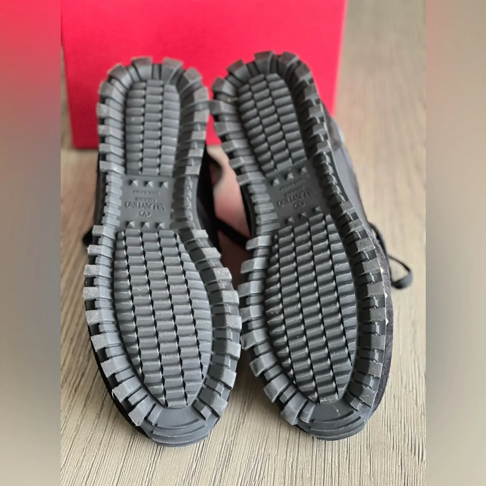 VALENTINO STUDDED SNEAKERS SHOES - Picture 6 of 7